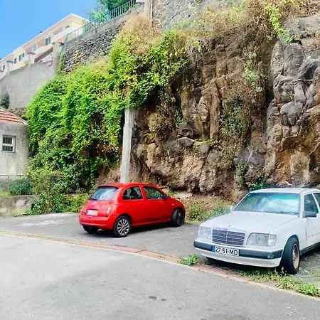 With Mountain View Апартаменты