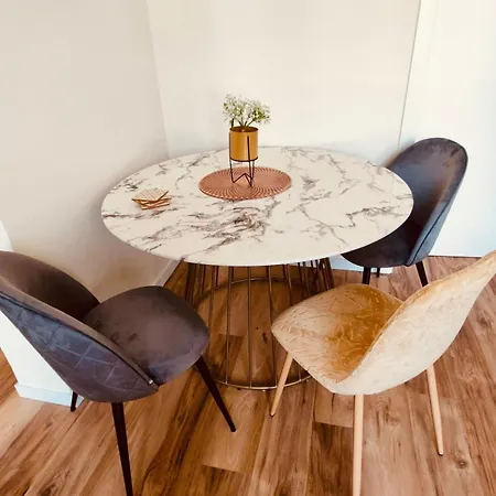 Apartamento With Mountain View *